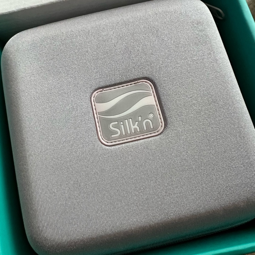 Silk’n Revit Microderm device - Picture 3 of 3